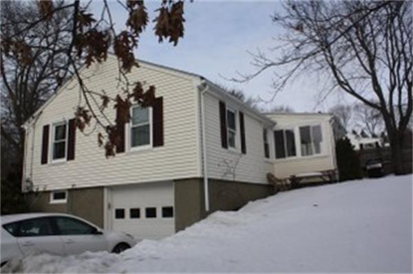 30 Dutton Street Worcester, MA 01610 - Photo 4 of 26 Gallery Image 4