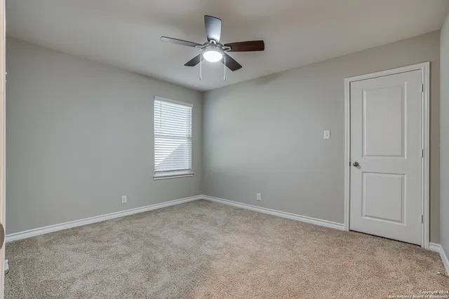 $1,900 | 422 Sabine River, Cibolo, TX 78108