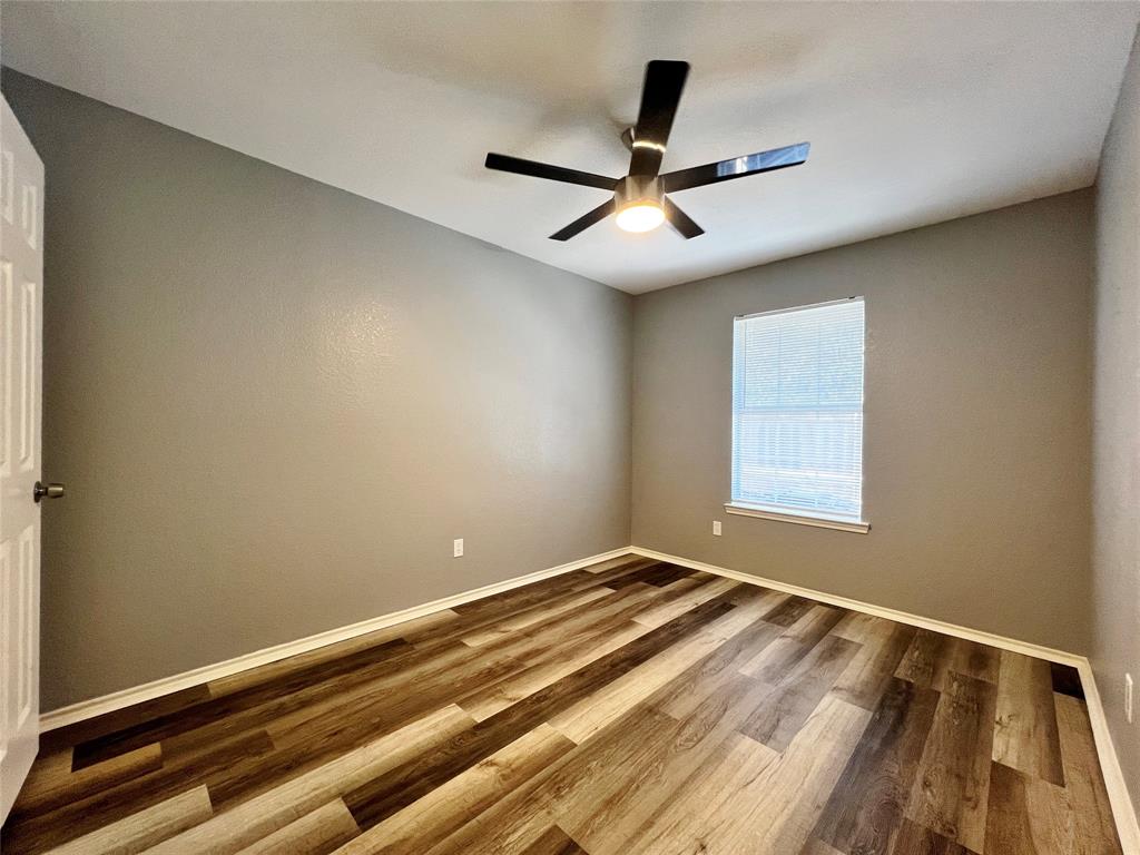 1010 South Retta Street Fort Worth, TX 76111 - Photo 14 of 24