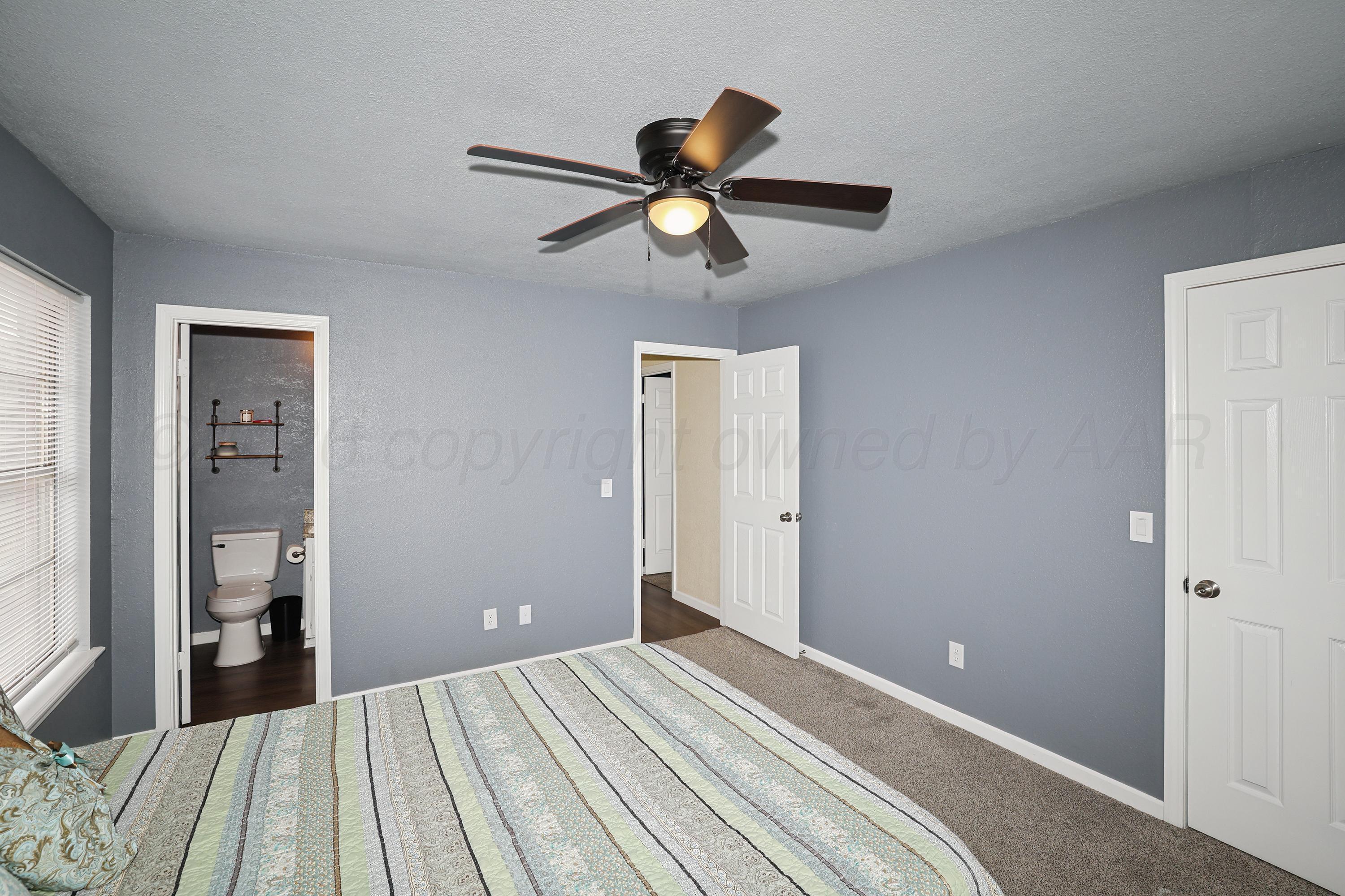 1116 Trinchera Drive Amarillo, TX 79110 - Photo 7 of 19 10-Primary Bedroom