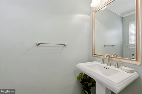 $399,000 | 304 Huntington Court, Unit 62, West Chester, PA 19380