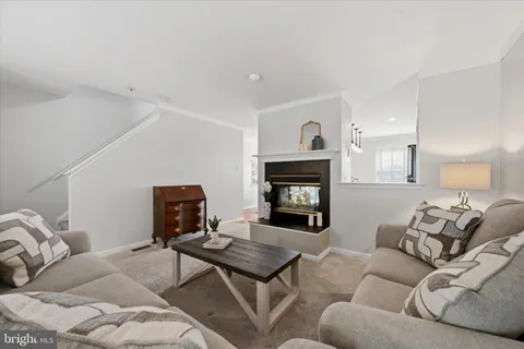 $399,000 | 304 Huntington Court, Unit 62, West Chester, PA 19380