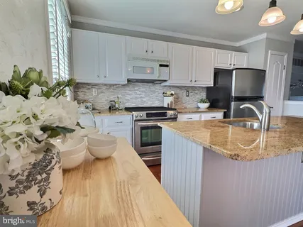 $399,000 | 304 Huntington Court, Unit 62, West Chester, PA 19380