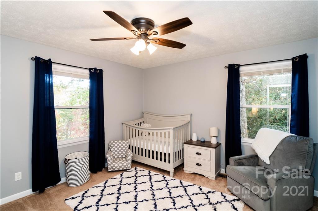 352 Bennett Road Candler, NC 28715 - Photo 16 of 32 Gallery Image 16