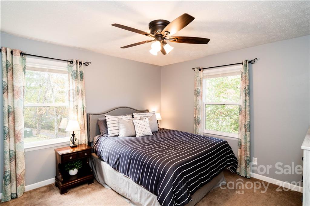 352 Bennett Road Candler, NC 28715 - Photo 25 of 32 Gallery Image 25