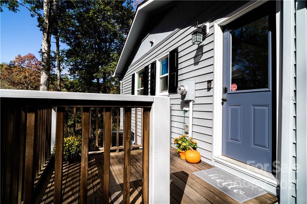 352 Bennett Road Candler, NC 28715 - Photo 30 of 32 Gallery Image 30