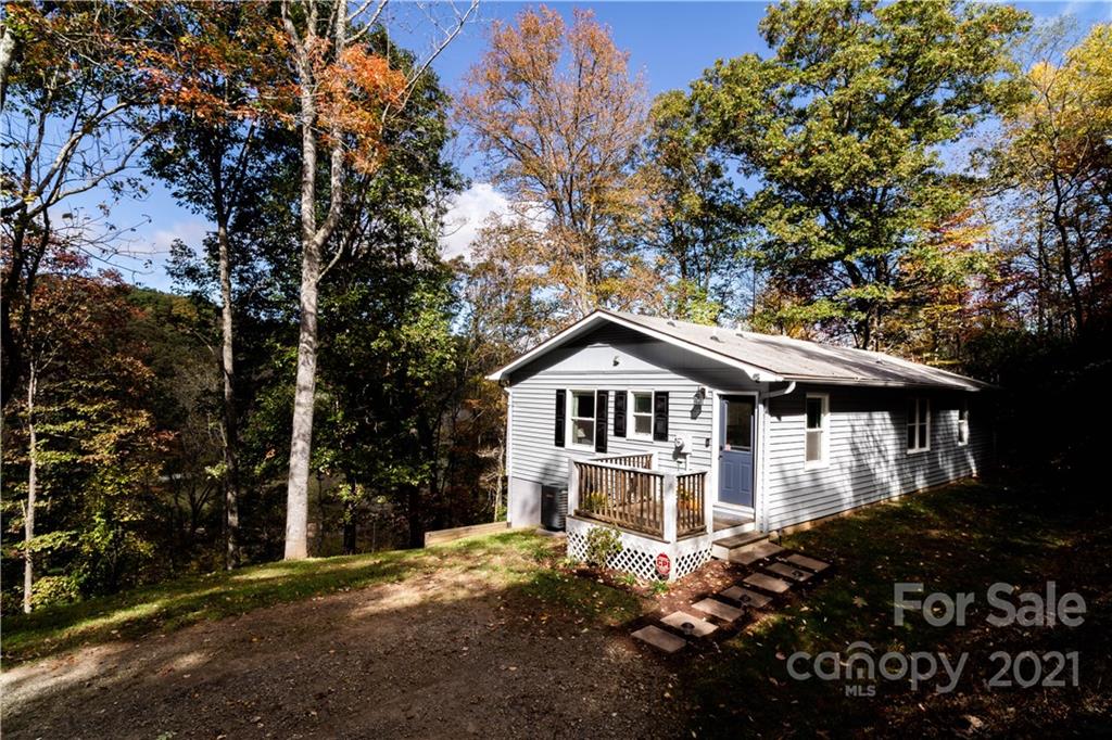 352 Bennett Road Candler, NC 28715 - Photo 31 of 32 Gallery Image 31