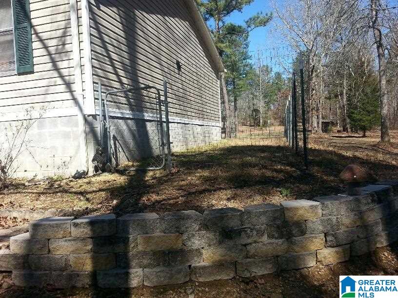 145 Deerfield Road Pell City, AL 35125 - Photo 3 of 19
