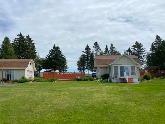 $379,900 | 46 Pelletier Island Road, St. Agatha, ME 04772