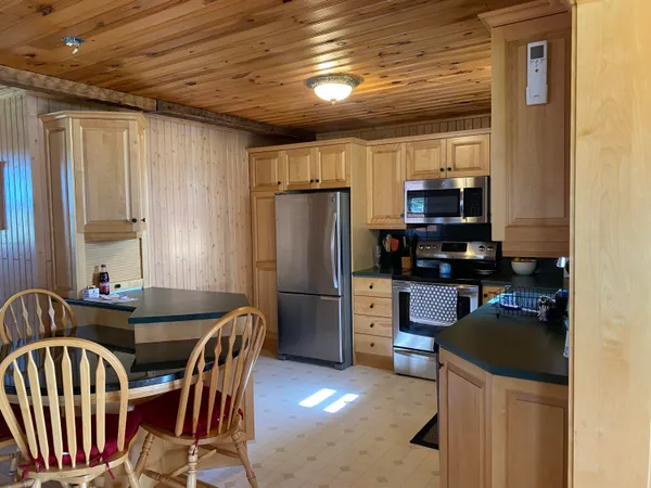 $379,900 | 46 Pelletier Island Road, St. Agatha, ME 04772