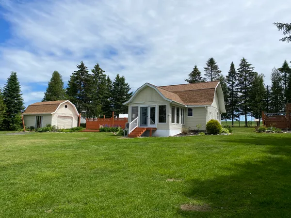 $379,900 | 46 Pelletier Island Road, St. Agatha, ME 04772