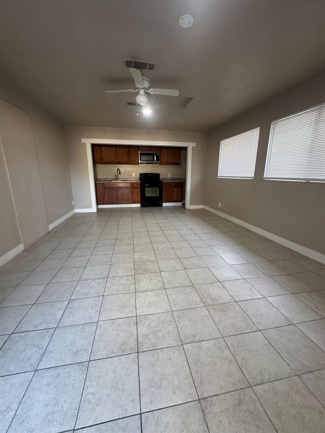 268 East 10th Street Merced, CA 95341 - Photo 21 of 30