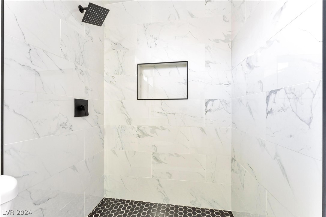 4737 Mountain Valley Road Las Vegas, NV 89121 - Photo 29 of 42 Gallery Image 29