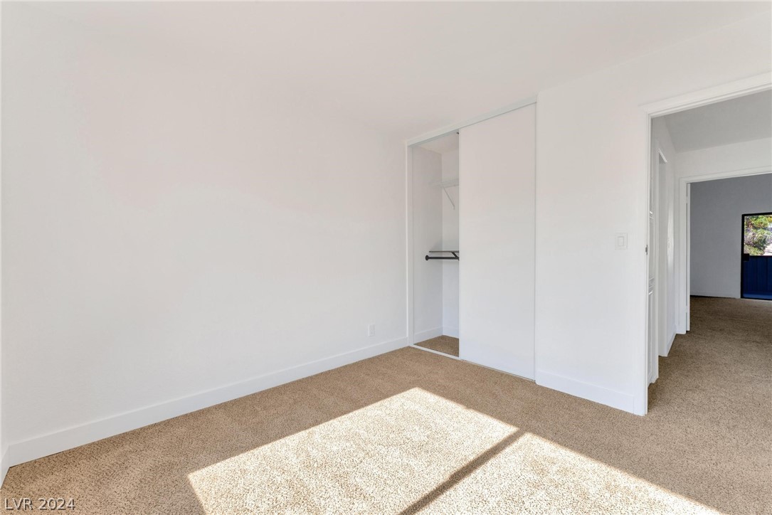 4737 Mountain Valley Road Las Vegas, NV 89121 - Photo 31 of 42 Gallery Image 31