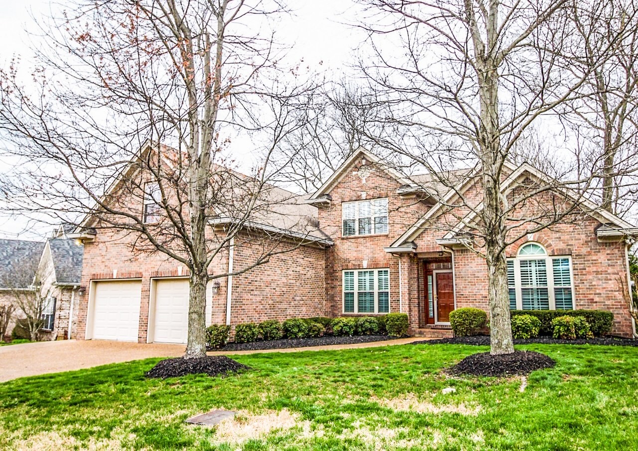 4840 Redcastle Ridge Nashville, TN 37211 - Photo 2 of 37 front view of a house with a yard
