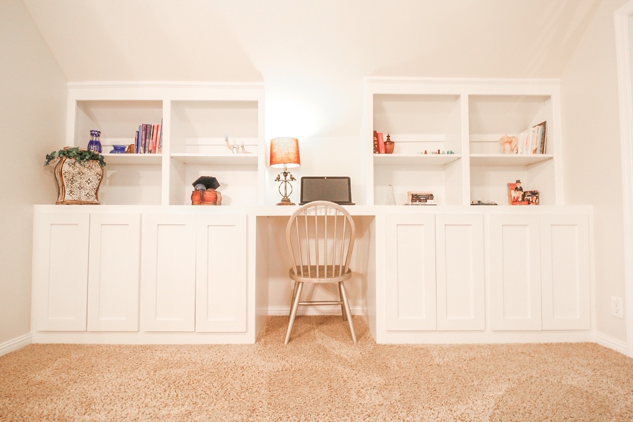 4840 Redcastle Ridge Nashville, TN 37211 - Photo 34 of 37 a workspace with furniture and a window