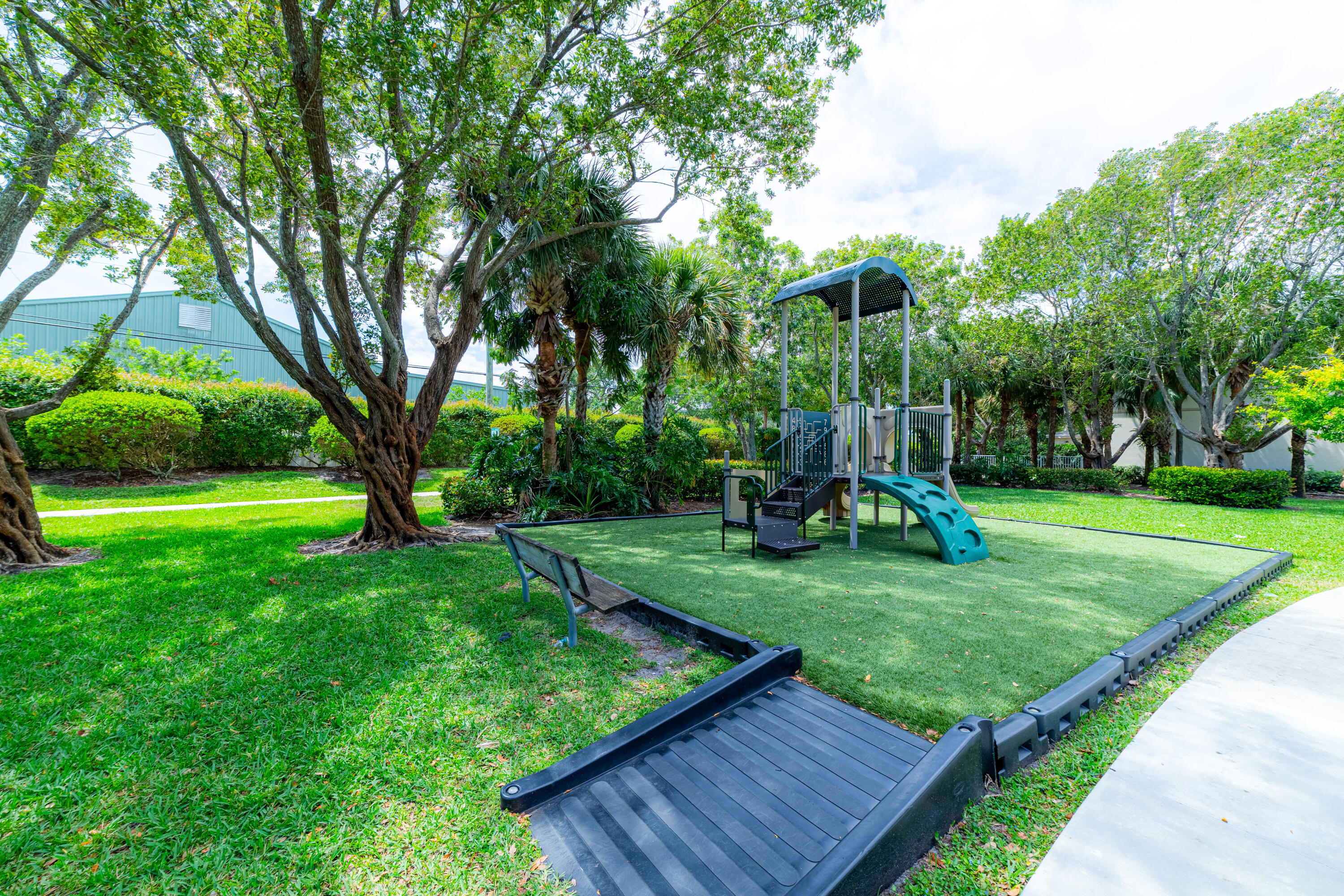 136 Spruce Street Boynton Beach, FL 33426 - Photo 24 of 24 a view of a backyard with a small park