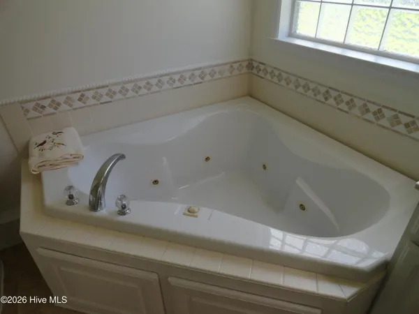 $362,000 | 382 Carolina Pines Boulevard, New Bern, NC 28560