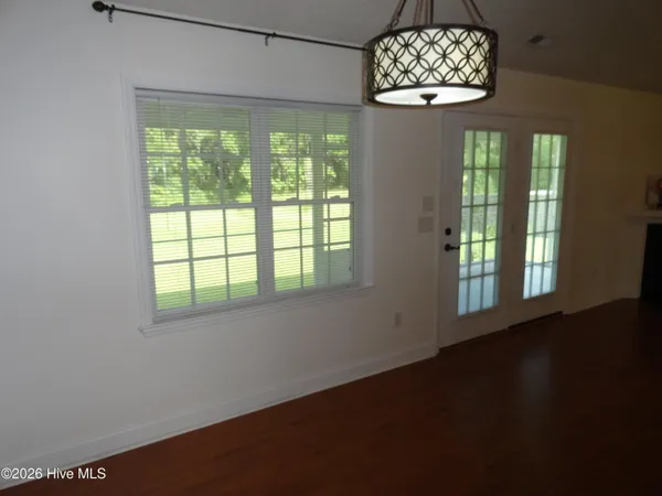 $362,000 | 382 Carolina Pines Boulevard, New Bern, NC 28560