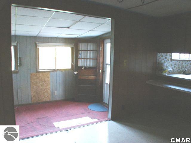 691 South Rich Road Ithaca, MI 48847 - Photo 13 of 16 1767534-12.JPG