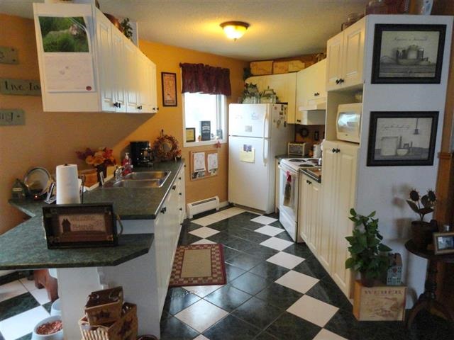 218 Tree Farm Road Holland, VT 05830 - Photo 3 of 29 Gallery Image 3