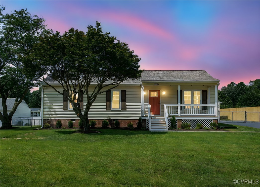 5809 Plaster Lane Quinton, VA 23141 - Photo 3 of 46 Gallery Image 3