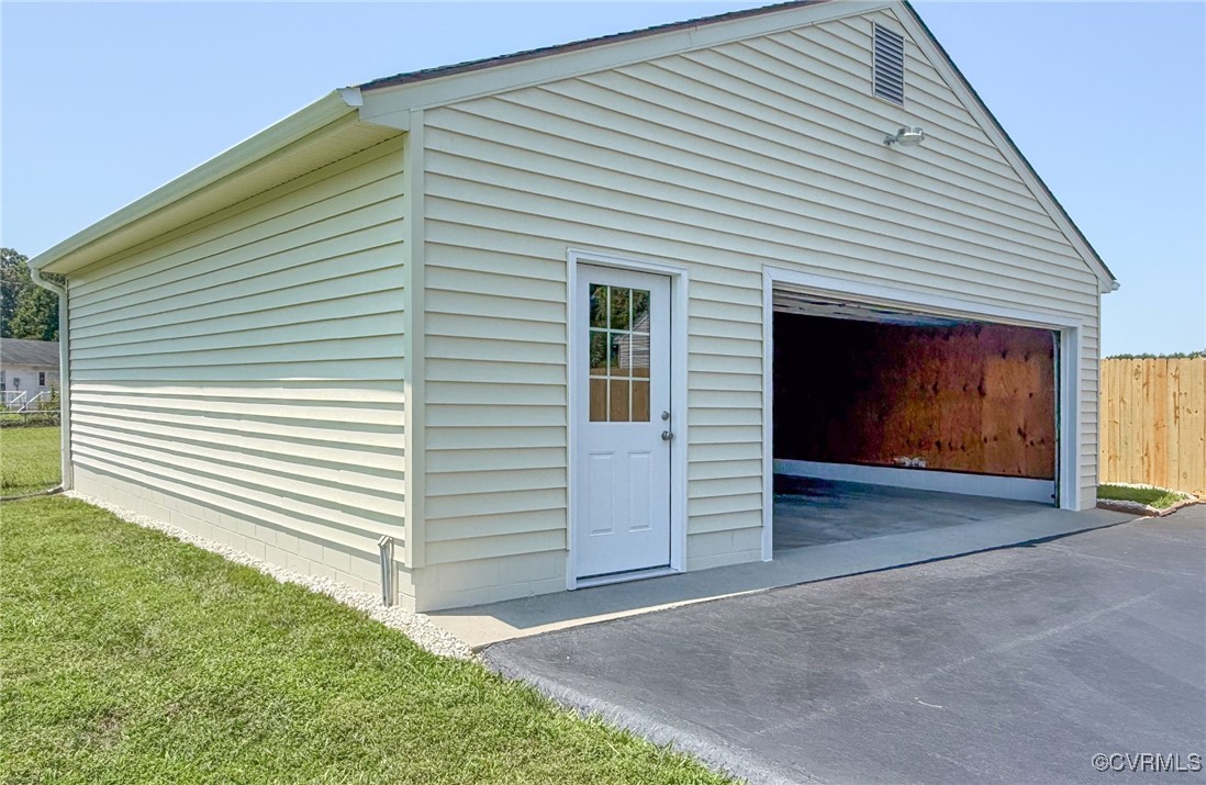 5809 Plaster Lane Quinton, VA 23141 - Photo 34 of 46 Gallery Image 34
