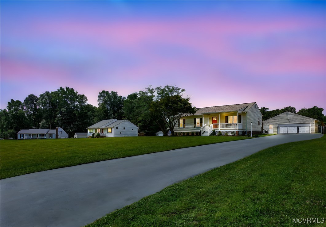 5809 Plaster Lane Quinton, VA 23141 - Photo 5 of 46 Gallery Image 5