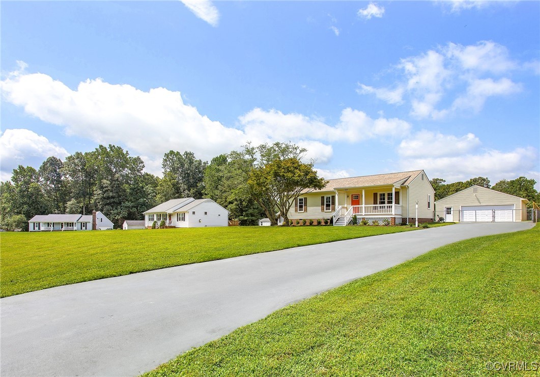 5809 Plaster Lane Quinton, VA 23141 - Photo 6 of 46 Gallery Image 6