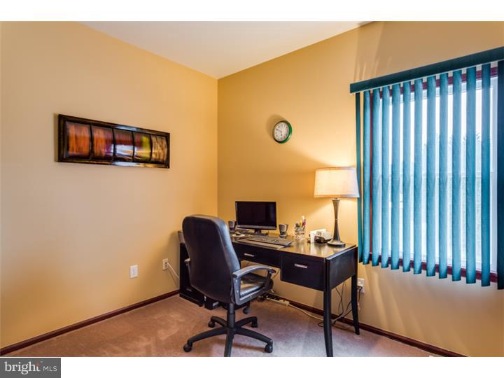 1 Stanwyck Road Mount Laurel, NJ 08054 - Photo 17 of 25