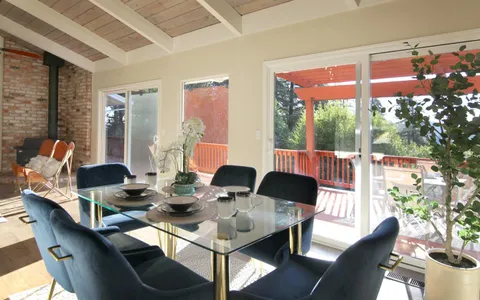 $1,495,000 | 23416 Sunset Drive, Los Gatos, CA 95033