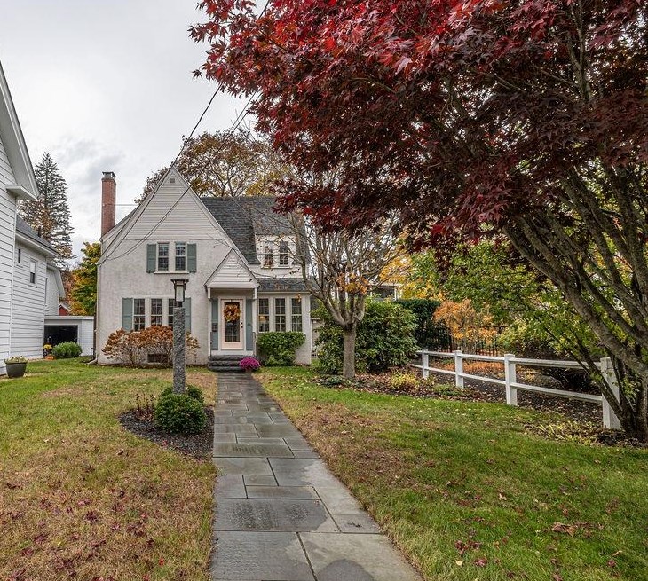 81 Warren Street Concord, NH 03301 - Photo 2 of 40