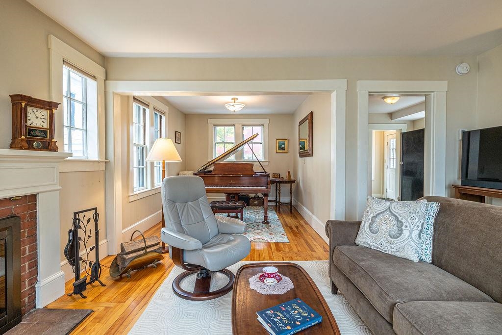 81 Warren Street Concord, NH 03301 - Photo 10 of 40