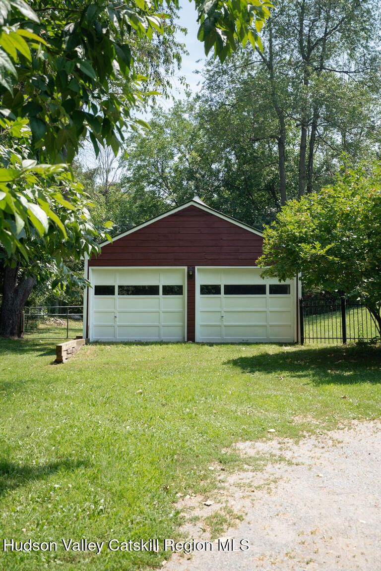 122 Tipple Road Ghent, NY 12534 - Photo 49 of 64 Garage - Front View