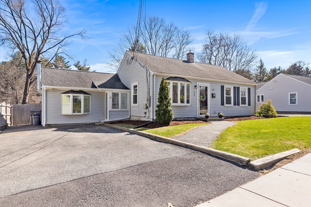 220 Brook Street Framingham, MA 01701 - Photo 3 of 31