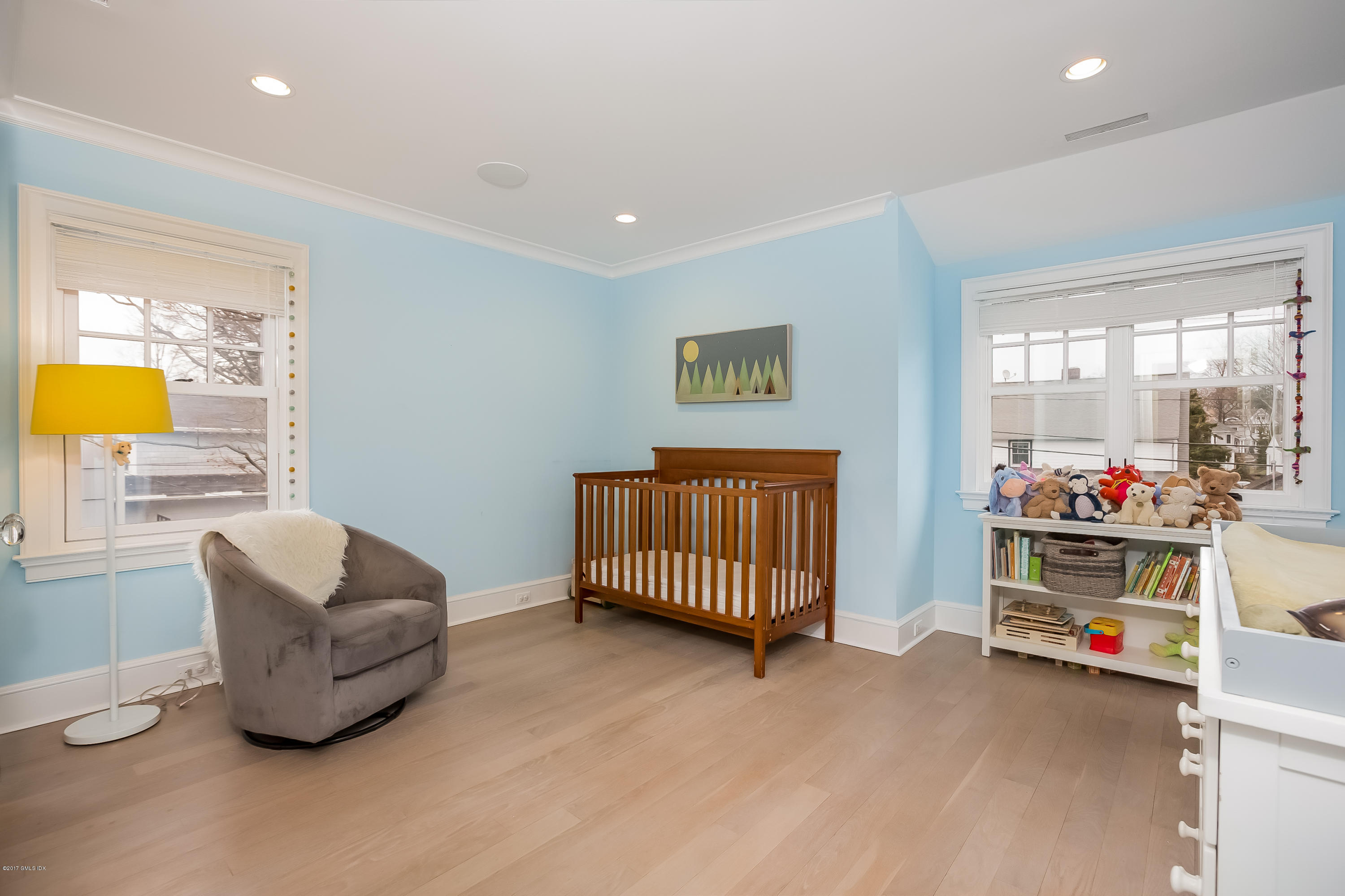 39 Edgewater Drive Old Greenwich, CT 06870 - Photo 12 of 19 a living room with furniture and a couch