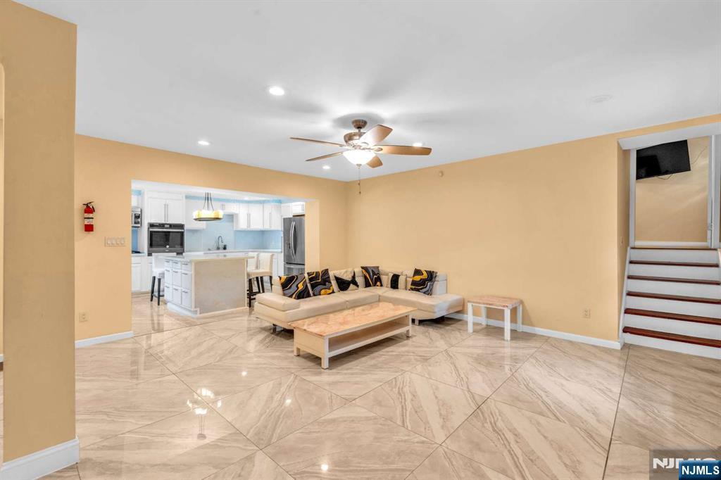234 Liberty Road Teaneck, NJ 07666 - Photo 10 of 25
