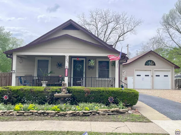 $199,500 | 525 Northeast Freeman Avenue, Topeka, KS 66616