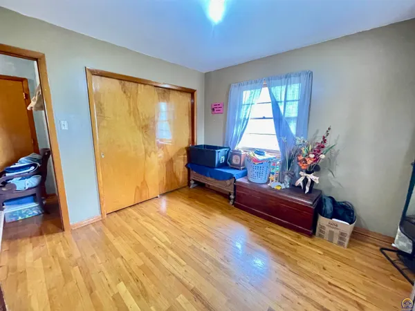 $199,500 | 525 Northeast Freeman Avenue, Topeka, KS 66616