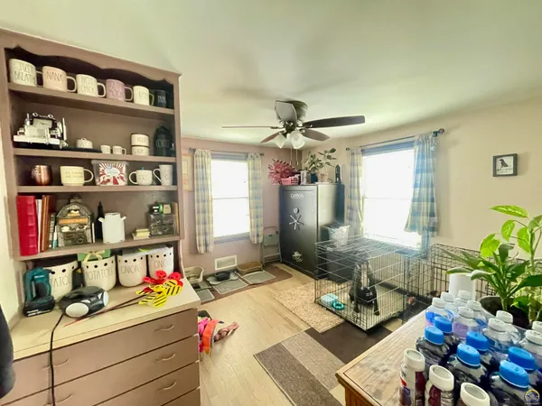 $199,500 | 525 Northeast Freeman Avenue, Topeka, KS 66616