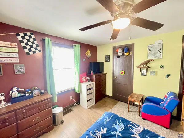 $199,500 | 525 Northeast Freeman Avenue, Topeka, KS 66616