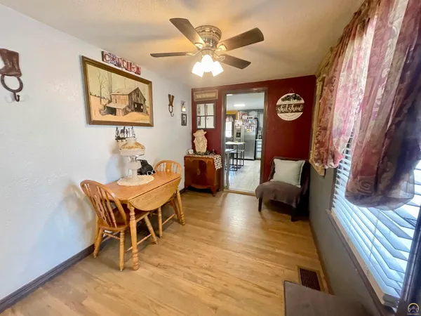 $199,500 | 525 Northeast Freeman Avenue, Topeka, KS 66616
