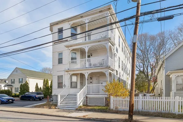 $149,900 | 28 Pine Street, Unit C, Attleboro, MA 02703