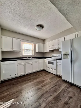 $1,600 | 1849 Quail Ridge Road, Unit E, Greenville, NC 27858
