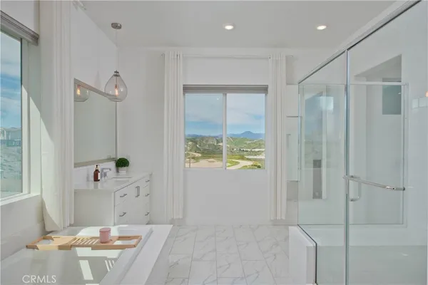 $1,030,000 | 27533 North Golden Currant Place, Valencia, CA 91381