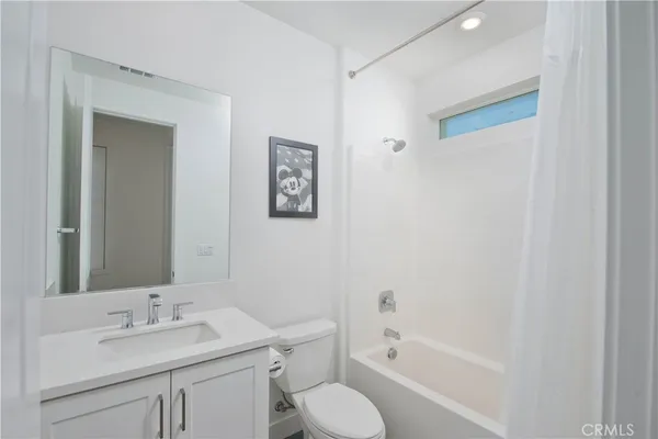 $1,030,000 | 27533 North Golden Currant Place, Valencia, CA 91381