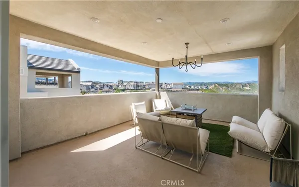 $1,030,000 | 27533 North Golden Currant Place, Valencia, CA 91381