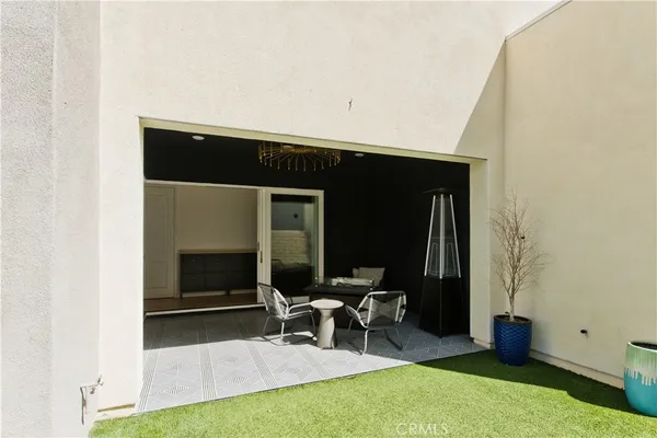 $1,030,000 | 27533 North Golden Currant Place, Valencia, CA 91381