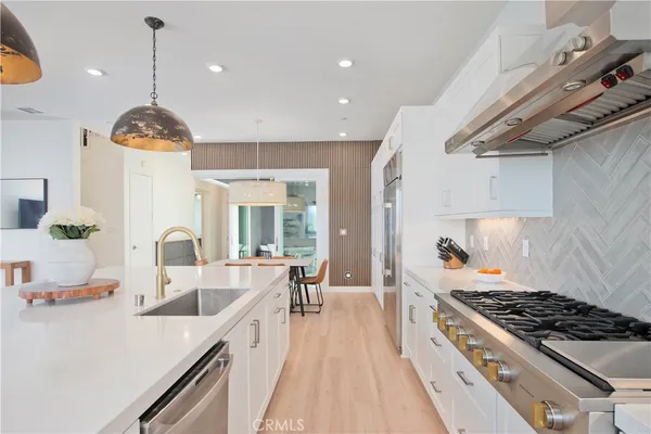 $1,030,000 | 27533 North Golden Currant Place, Valencia, CA 91381