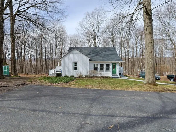 $425,000 | 26 Sunrise Heights, Goshen, NY 10924